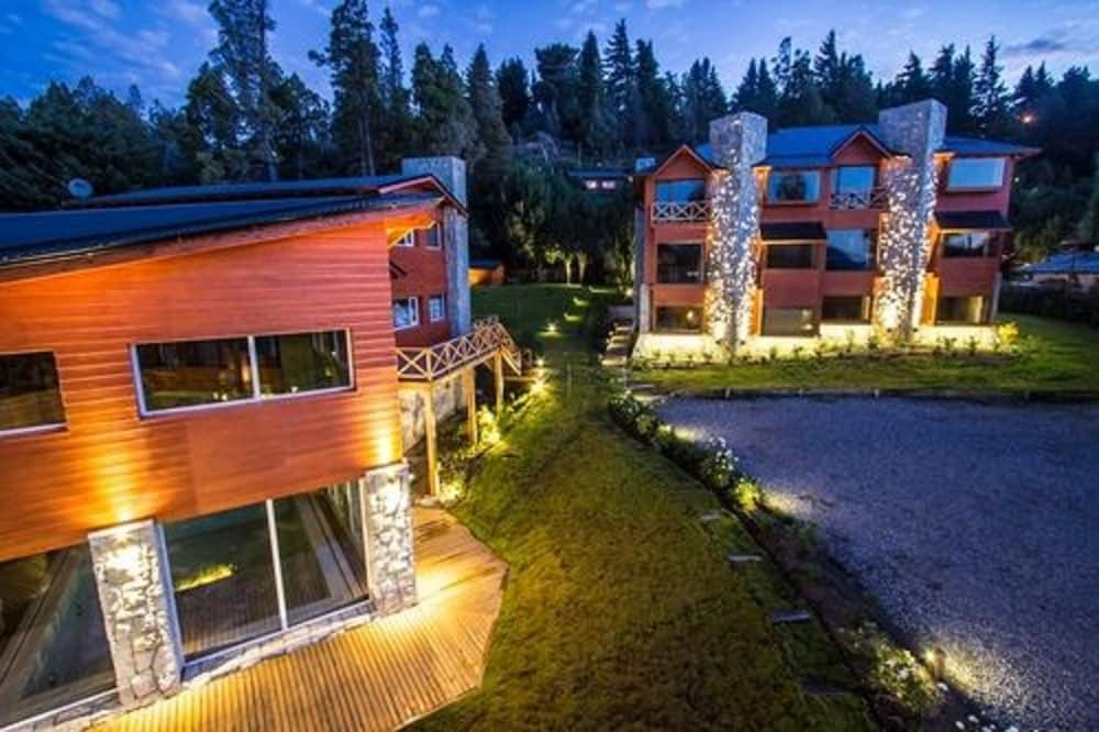 Los Robles Apart & Spa San Carlos de Bariloche Exteriér fotografie